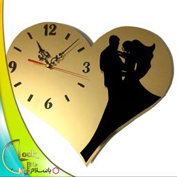 ساعت دیواری عاشقانه طرح قلب طلایی کد 318