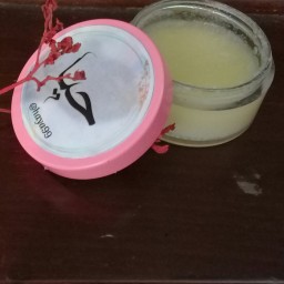 کرم کاملا طبیعی دورچشم