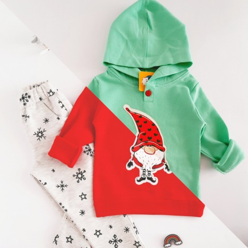 لباس پسرانه، هودی شلوار بابانوئل 

 رنگبندی :قرمز و سبز آبی

مناسب سایز40/45/50
