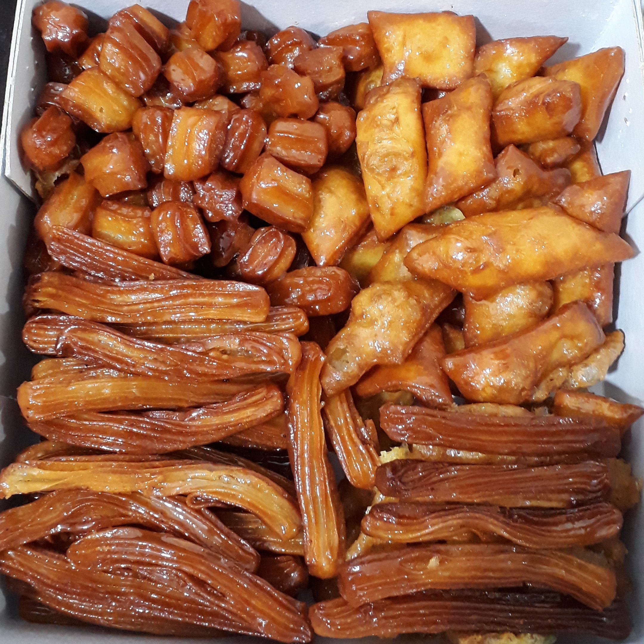 بامیه گوشفیل(هزینه ارسال بصورت پس کرایه و به عهده مشتری میباشد)