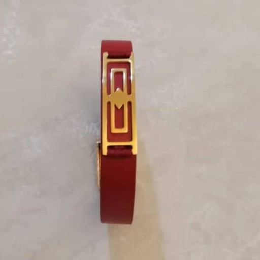 دستبند زنانه چرم طبیعی طرح لوزی ماداماس رنگ قرمز وزن 9 گرم