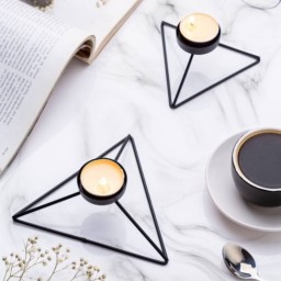جاشمعی مثلثی فلزی مناسب برای شمع وارمر و استوانه ای با قطر وارمر و عود مخروطی یک جفت برای هفتسین و دکوری 
