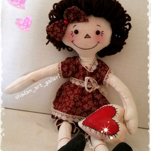عروسک پارچه ای  شادان