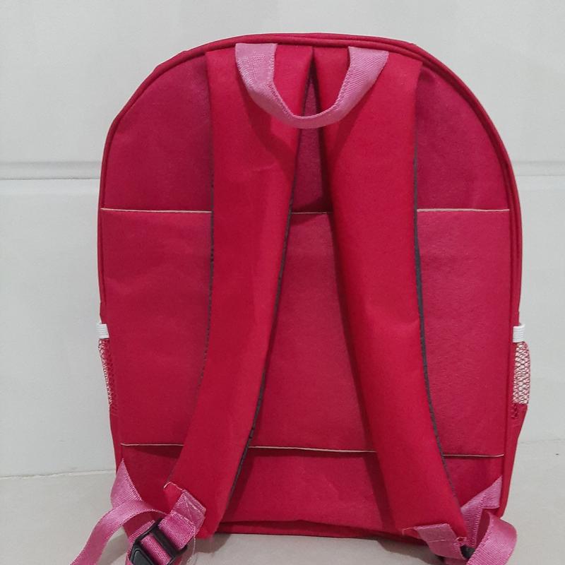 کیف مدرسه  دخترانه کد18 در طرح سگ نگهبان مناسب برای کلاس اول و دوم و پیش دبستانی