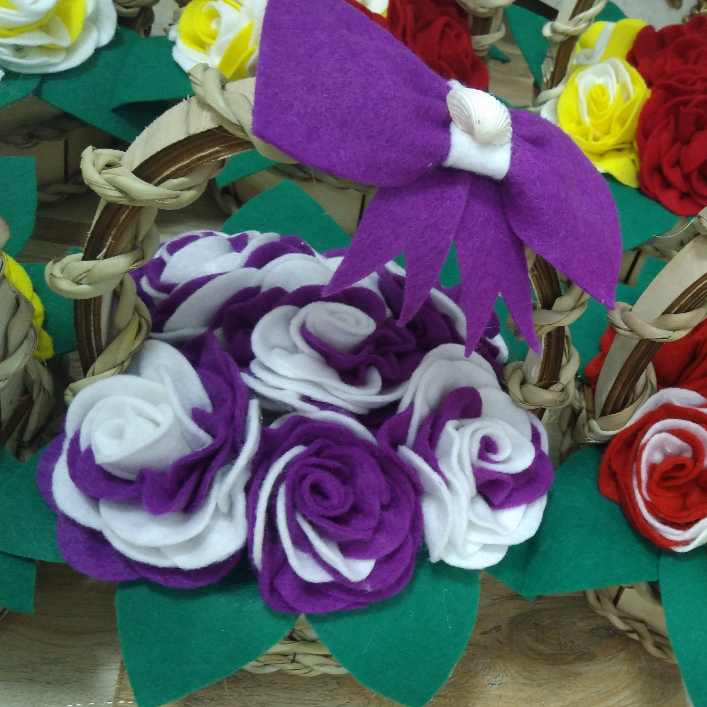 گل نمدی سبدی  بنفش
