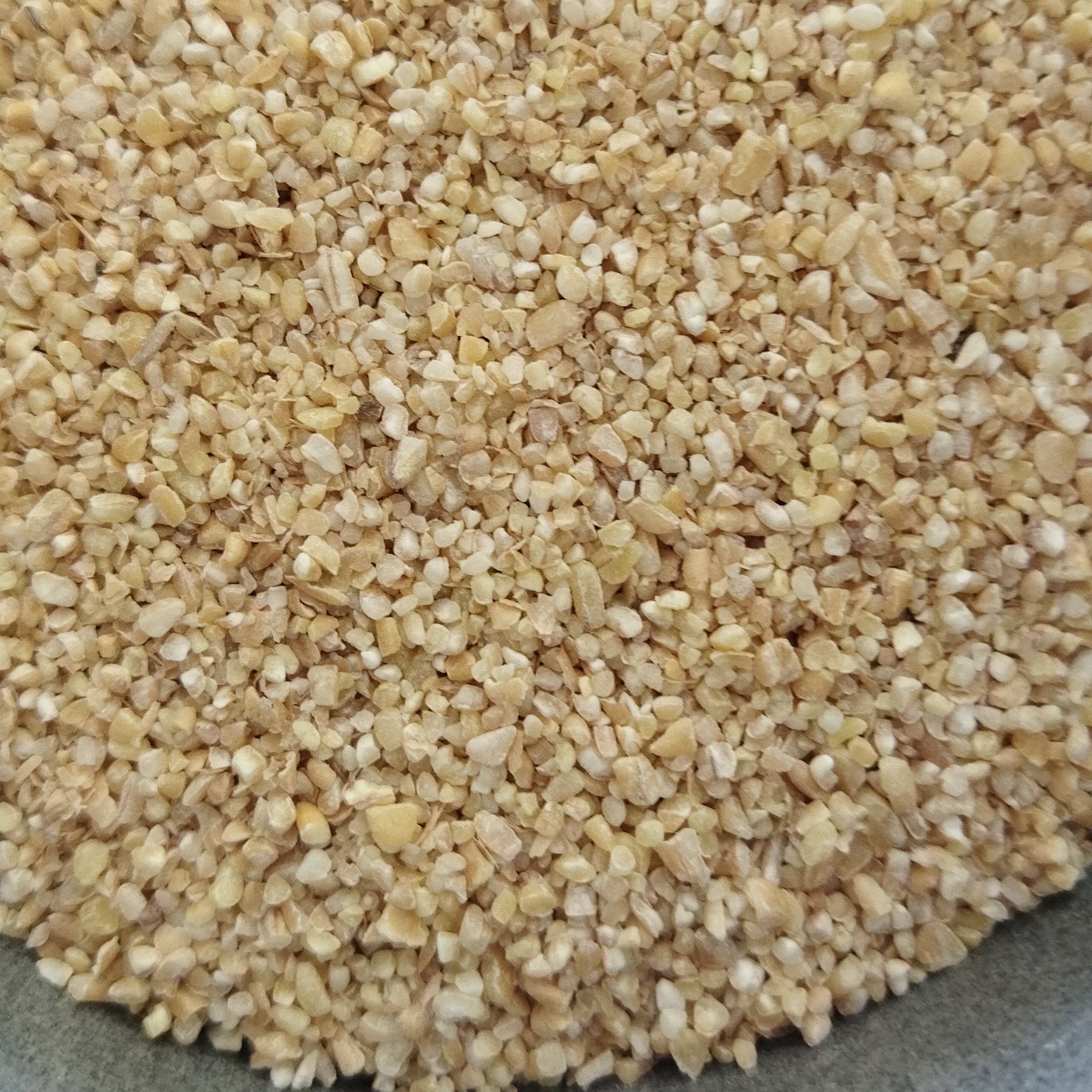 درشته  (بلغور) گندم (1کیلو)