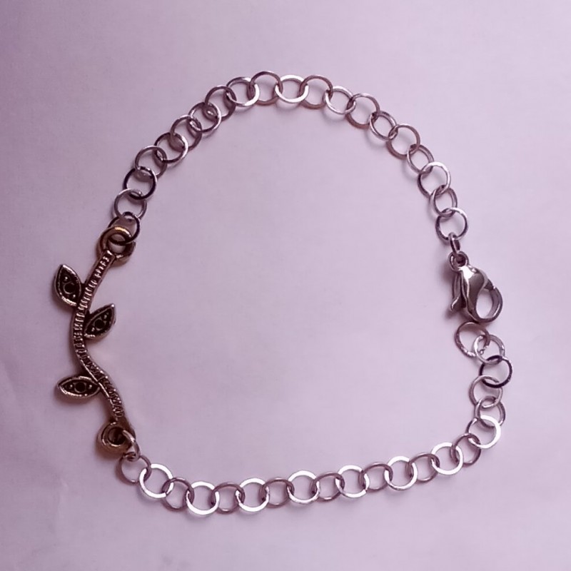 دستبند زنانه و دخترانه برگ استیل ضدحساسیت با زنجیر حلقه ای نقره ای نیل