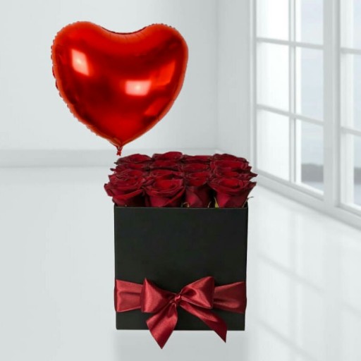 باکس گل رز قرمز لاکچری کاغذی مناسب ولنتاین همراه بادکنک