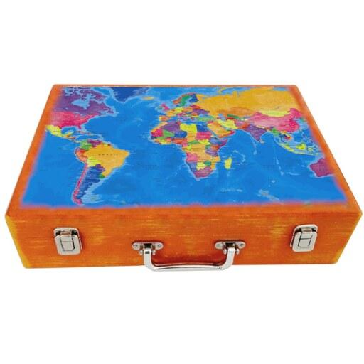 جعبه چوبی مدل چمدان بزرگ طرح  نقشه جهان 004
