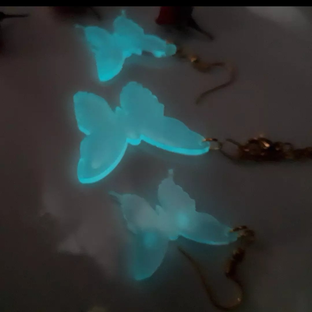 گردنبند و گوشواره پروانه،شبتاب ،بدون فریم،بسیار سبک