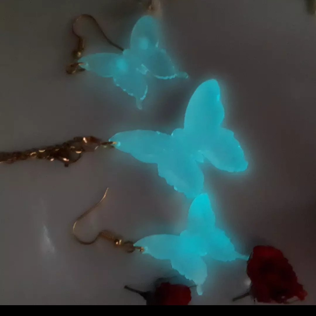 گردنبند و گوشواره پروانه،شبتاب ،بدون فریم،بسیار سبک