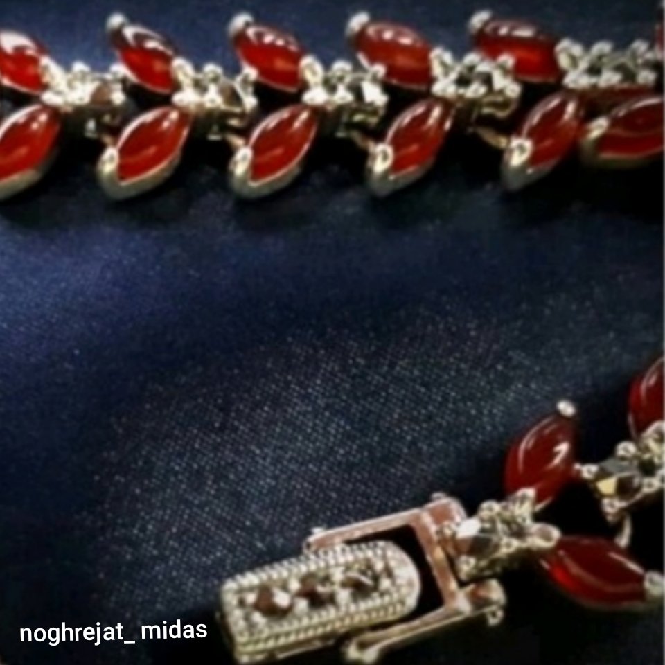 دستبندزنانه نقره عقیق مارکازیت