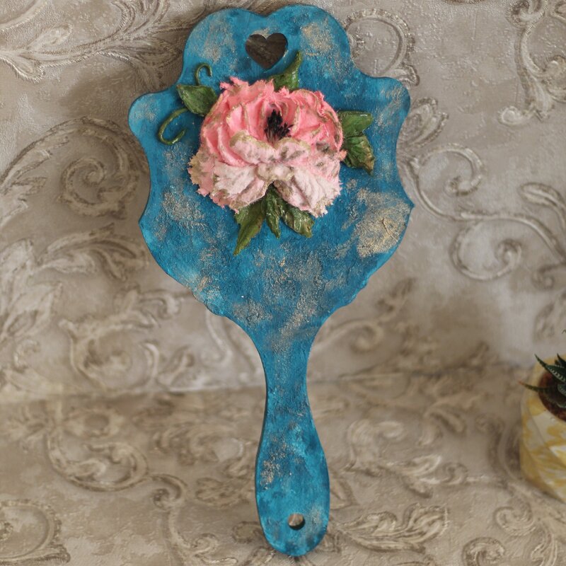 آینه دستی بیس چوبی پتینه کاری شده با گل استاکو