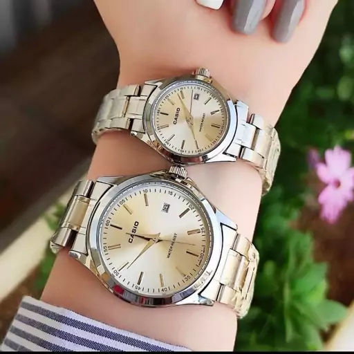 ساعت مچی کاسیو casio زنانه و مردانه 
قفل کلیپسی و دارای روز شمار 