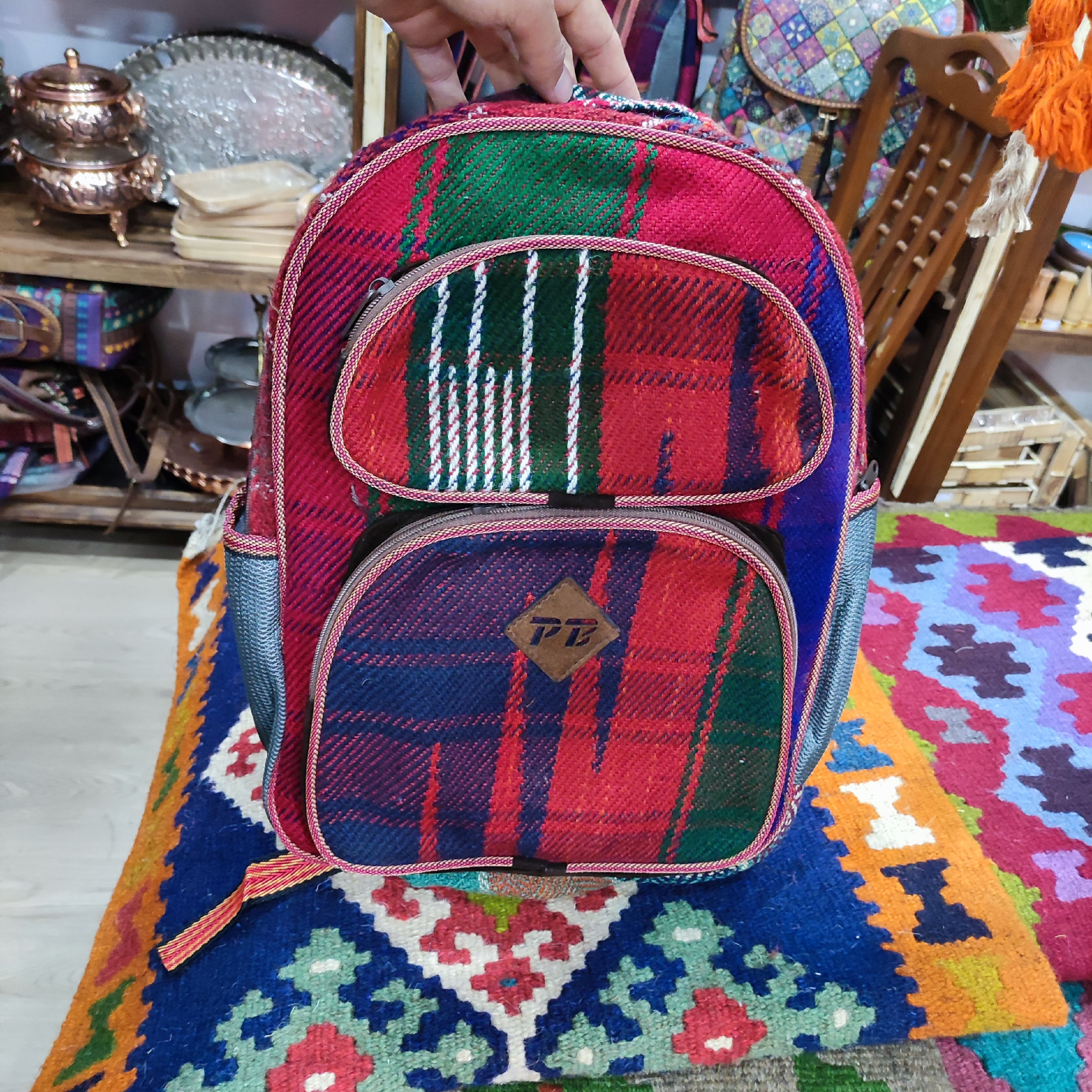 کوله پشتی سنتی دانش آموزی