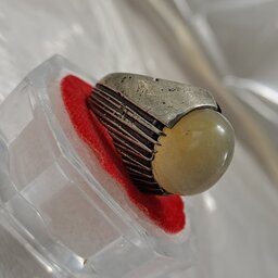 انگشتر نقره عقیق  نباتی آبدار لامپی اصل معدنی درجه یک زیبا 