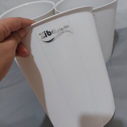 سطل زباله سایز متوسط رنگ سفید مناسب روکش مخمل و نمدی