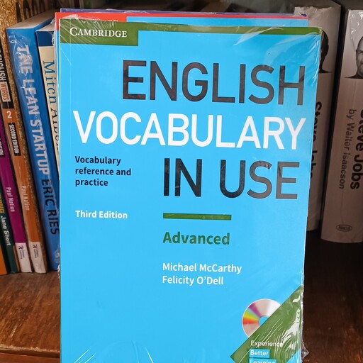 کتاب زبان  english  vocabulary  in use  advanced