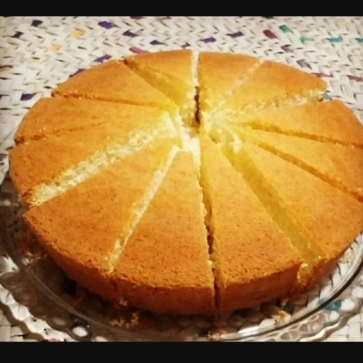 کیک ساده خانگی وانیلی(500گرم)