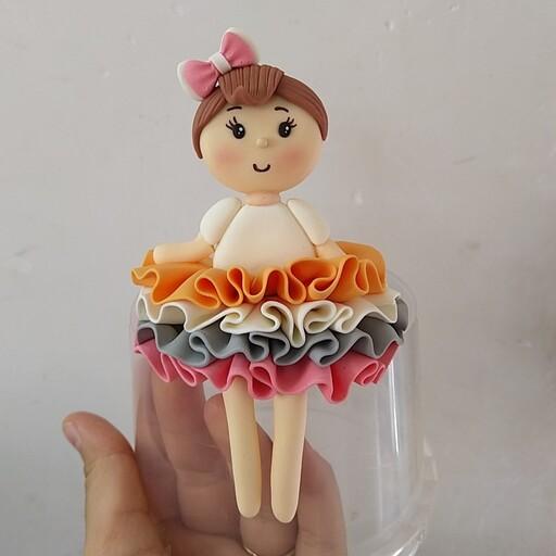 تاپر فوندانتی دختر رنگارنگ  ویژه تزئین کیک و دسر  و کاپ کیک .ارتفاع 10سانت 