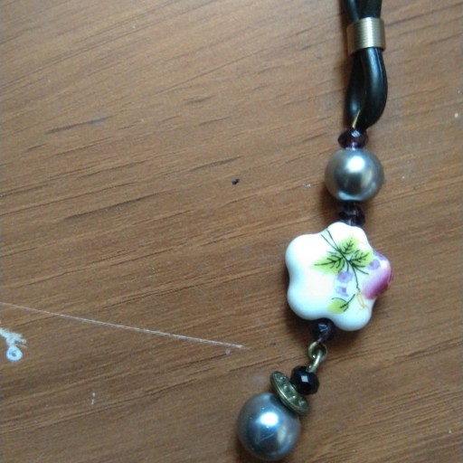 آویز عینک سرامیکی
