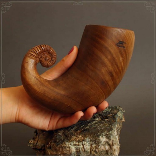 کوکسا دست ساز چوبی طرح ریتون آمونیت.ماگ چوبی . لیوان چوبی