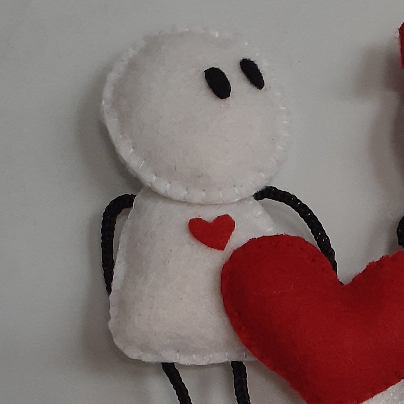 عروسکهای عشق و دوستی ( سفارش کمتر از 10عدد پذیرفته نمی شود )