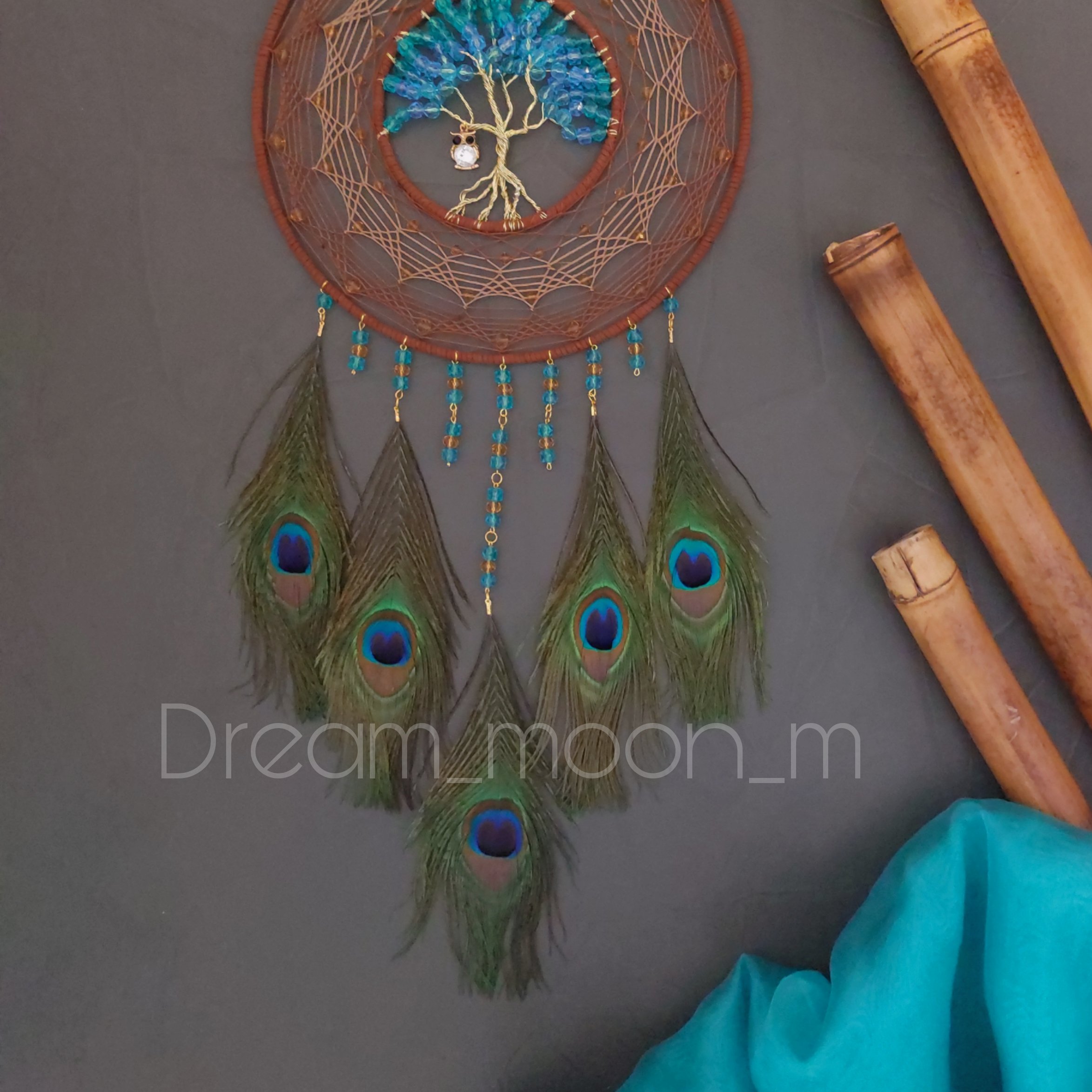دریم کچر آویز دیواری طرح درخت با پر طاووس dreamcatcher