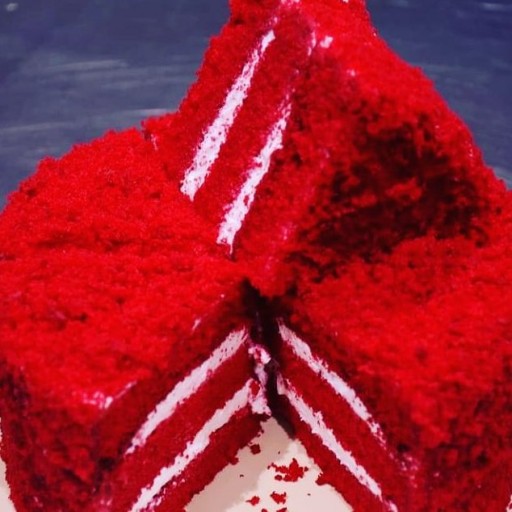 ردولوت کیک مخملی کیک قرمز (یک کیلوگرم)