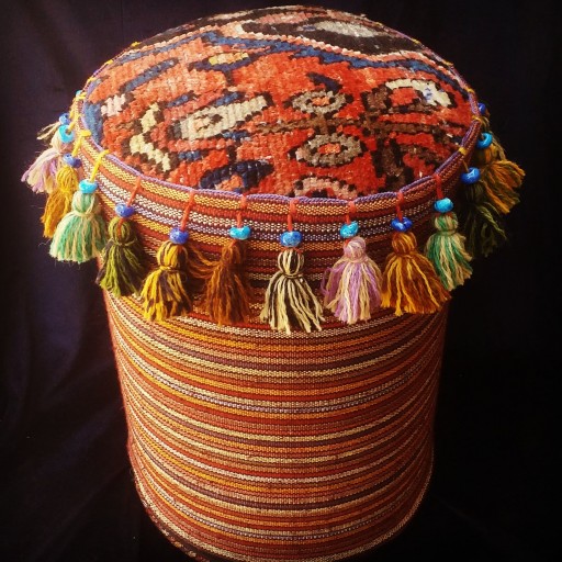 پاف سنتی استوانه ای منگوله دار