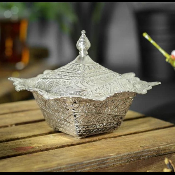 قندان مربع طلایی و نقره ای 