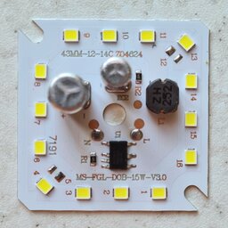 چیپ ال ای دی 15 وات ماژول دی او بی 2خازنه  رنگ سفید  مهتابی مناسب جهت تعمیر لامپ. chip led dob 15w 220v ms