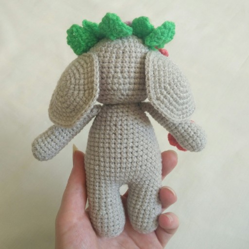 اسباب بازی عروسک بافتنی کاموایی فیل دوست داشتنی