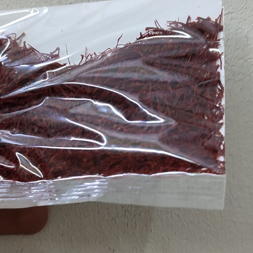 زعفران اصل خراسان جنوبی مثقالی به فروش می رسد درجه 1