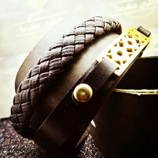 دستبند چرم طبیعی دو لاین با پلاک استیل کلاسیک