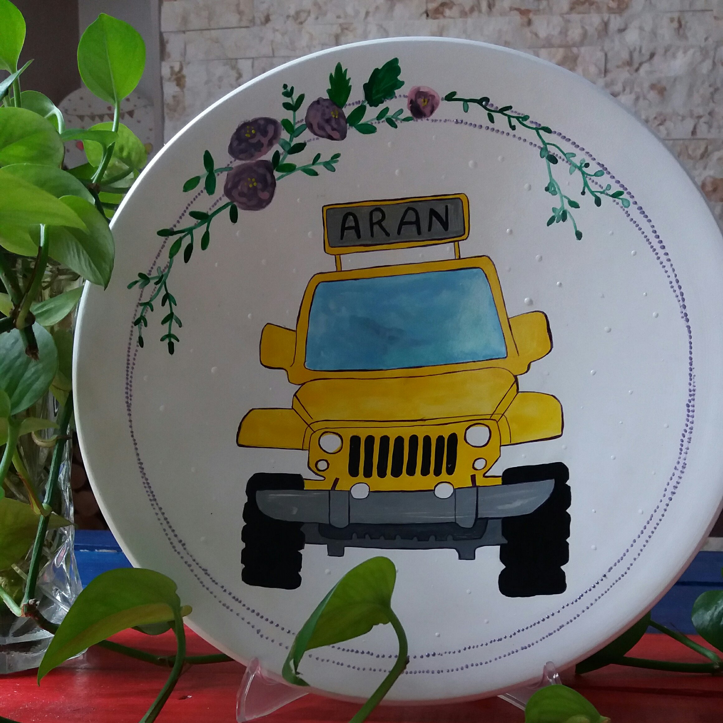 دیوارکوب با اسم ،قابل تغییر اسم با اسم مورد نظرتون،قابل شستشو و نصب آسان