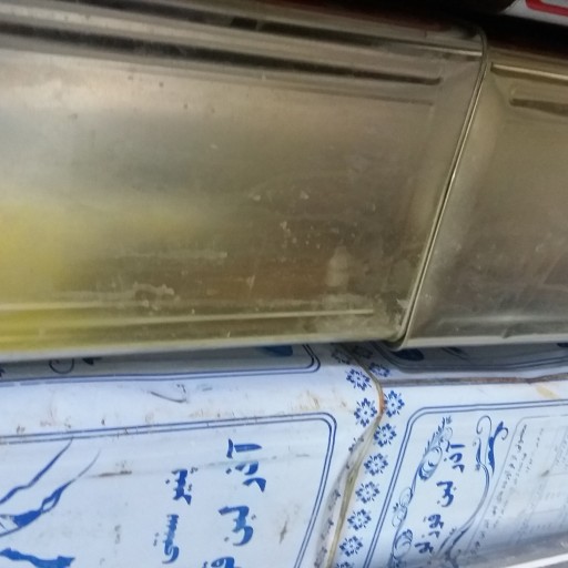 پنیر تبریز با حلب 13کیلویی که با آب و ظرف می شود 20 کیلویی