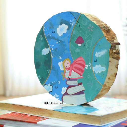 رومیزی/دیوارکوب چوبی دختر کتابخوان