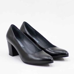 کفش پاشنه دار چرم طبیعی ساده زنانه اطلس چرم مناسب مهمونی رنگ مشکی کد 360