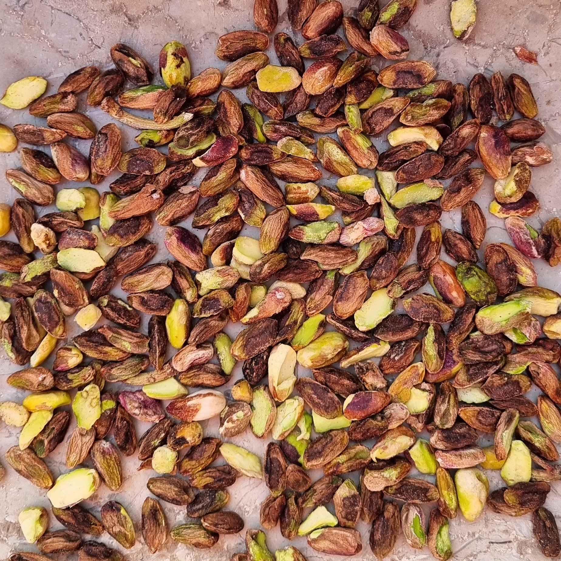 مغز پسته 100 کیلو گرمی اعلا دستگاه شکن بسیار عالی و خوشمزه تولید باغ خودمان