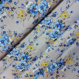 پارچه ملحفه ای ترنج طرح گل رز آبی زمینه طوسی ملحفه سرای رزاق