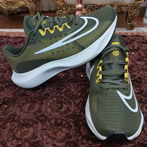 کفش  و کتونی رانینگ و پیاده روی ویتنامی نایک زوم فلای 5 ویتنام مستر کوالیتی زیتونی nike zoom fly5