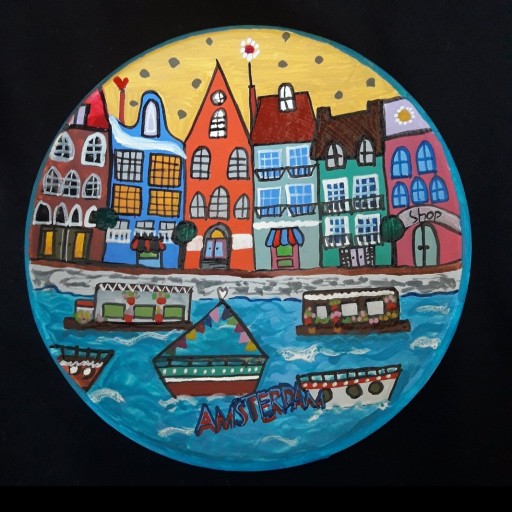 دیوارکوب سفالی با طرح دورنمای شهر آمستردام