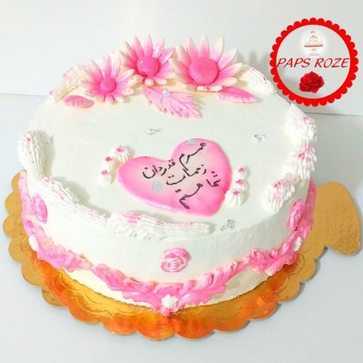 کیک تولد سفید صورتی خوشگل(1کیلوونیم)