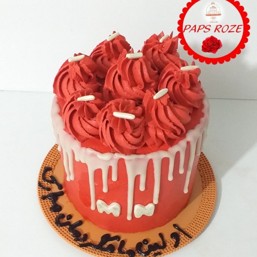 کیک قرمز زیبا عشقولانه(1کیلو)
