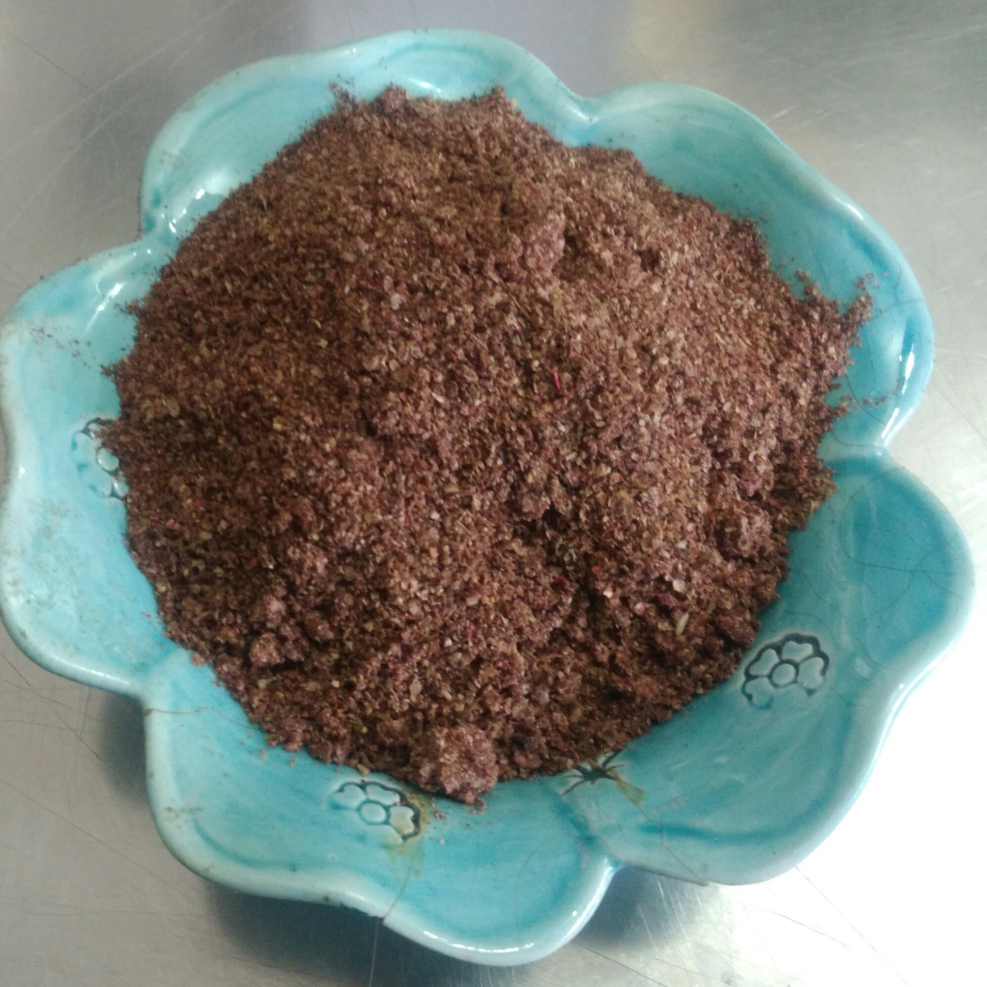 سماق ترش کوهی، آسیاب شب قبل ارسال (100 گرمی)