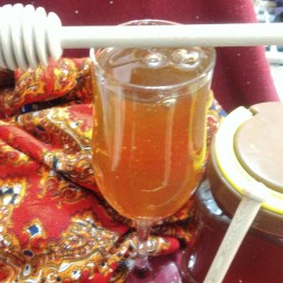 عسل آویشن دهاتی مستقیم از زنبورداری (1 کیلویی) ضد دیابت بدون تغذیه 