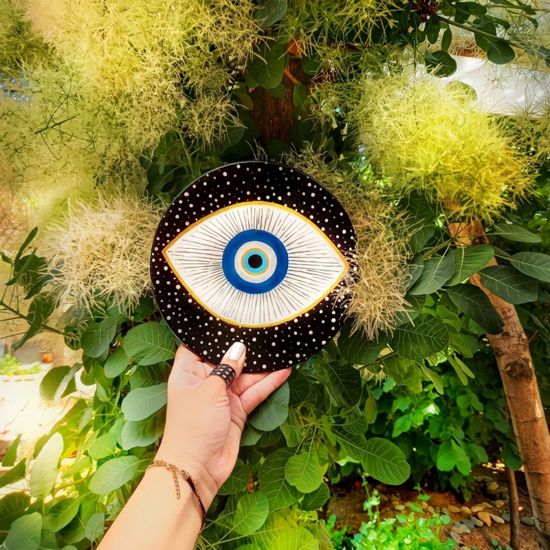 بشقاب دیوارکوب سفالی نقاشی شده چشم نظر قطر 20 سانتی متری