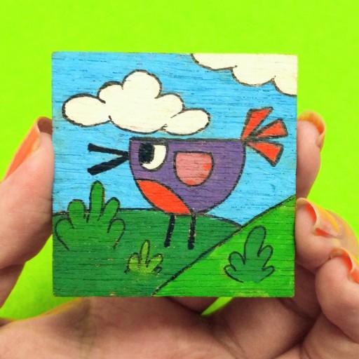 پیکسل چوبی با نقاشی پرنده بنفش