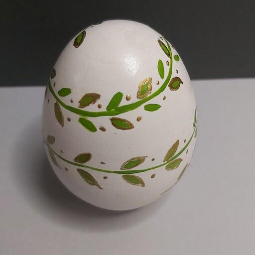 تخم مرغ 8سانتی رنگ سبز و طلایی طراحی شده با  رنگ اکریلیک و ورق طلا